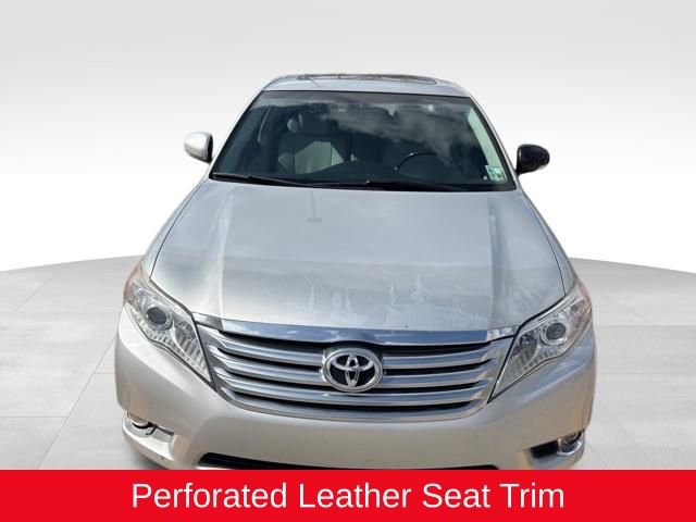Used 2011 Toyota Avalon Limited image 15