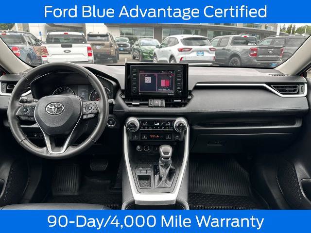 Used 2022 Toyota RAV4 XLE Premium FWD image 18