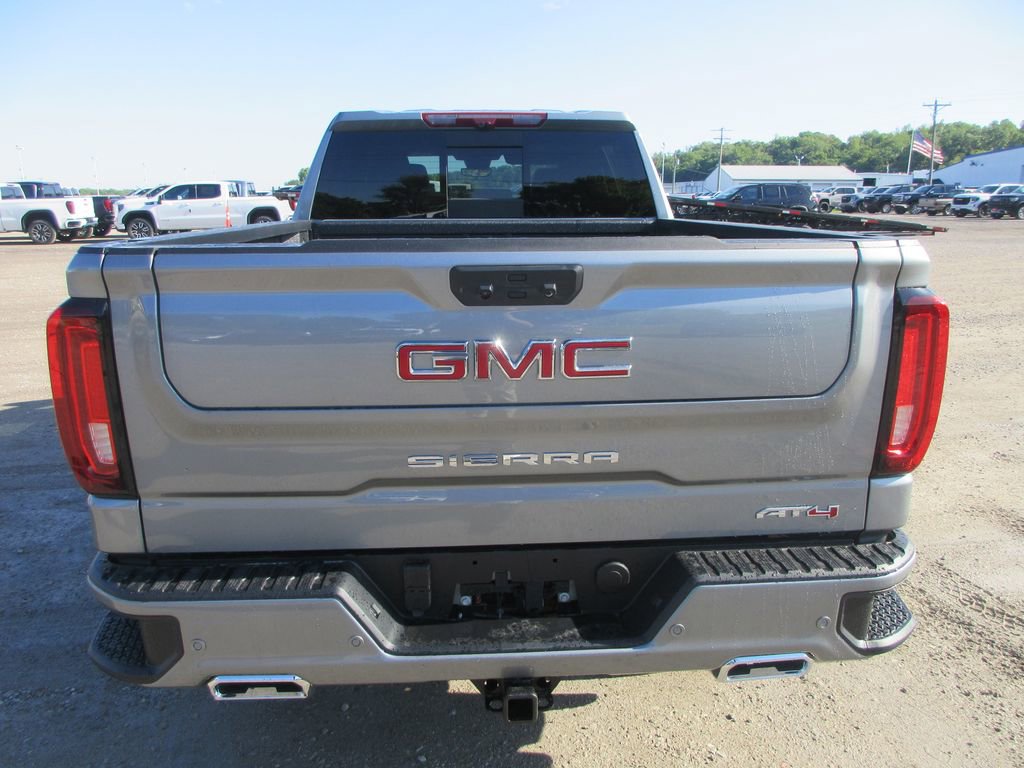New 2026 GMC Sierra 1500 AT4 w/ AT4 Premium Package AWD/4WD image 9