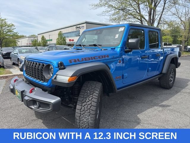 Used 2024 Jeep Gladiator Rubicon w/ Convenience Group AWD/4WD image 3