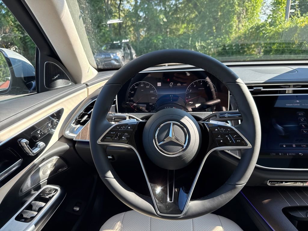 New 2026 Mercedes-Benz E 350 4MATIC Sedan image 22