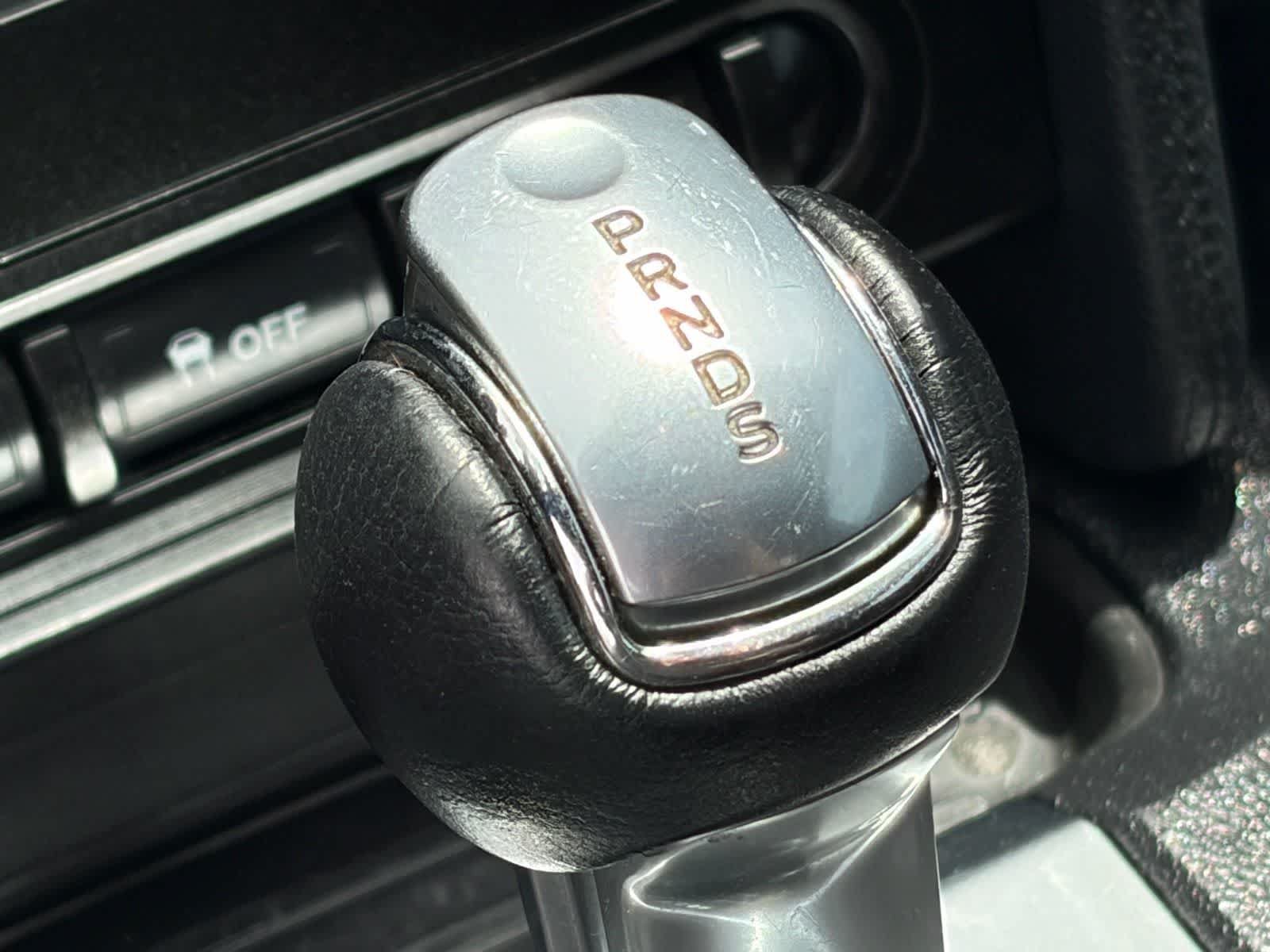 Used 2019 Ford Mustang Coupe RWD image 25