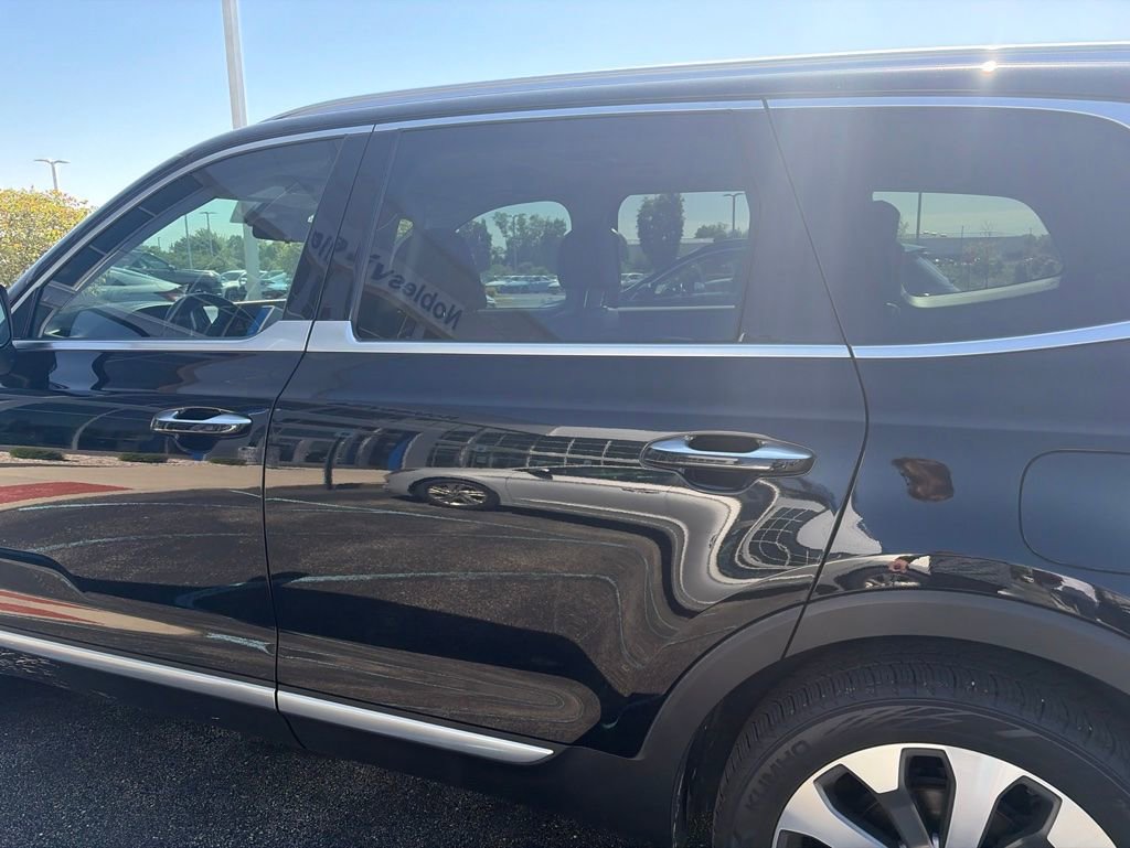 Used 2022 Kia Telluride S FWD image 8