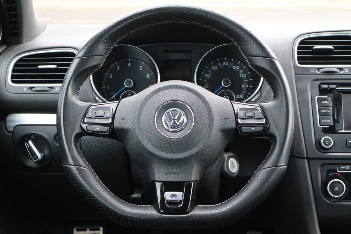 Used 2013 Volkswagen Golf R 2-Door image 18