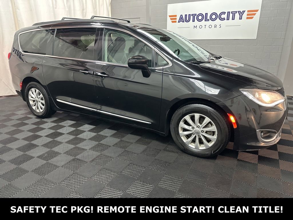 Used 2017 Chrysler Pacifica Touring-L