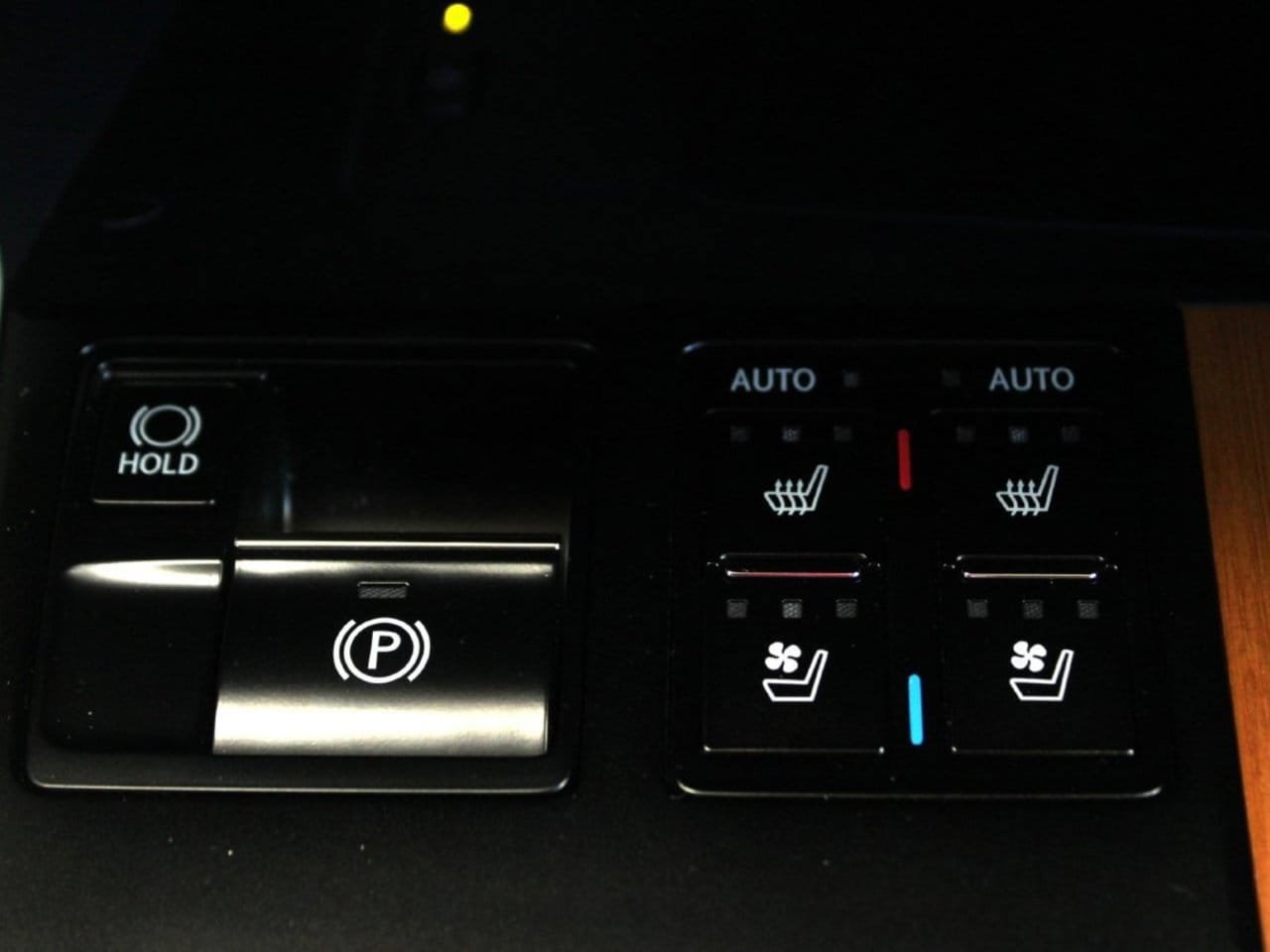 Used 2021 Lexus RX 450h AWD w/ Premium Package image 30