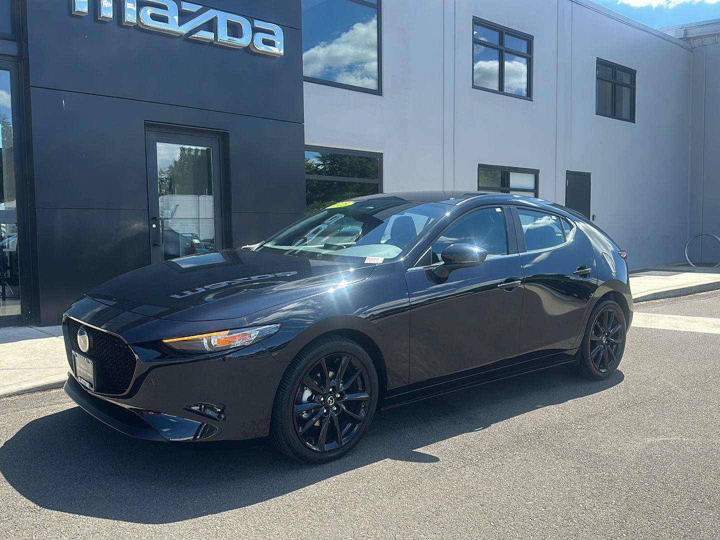 Used 2025 MAZDA MAZDA3 s Sport FWD image 3