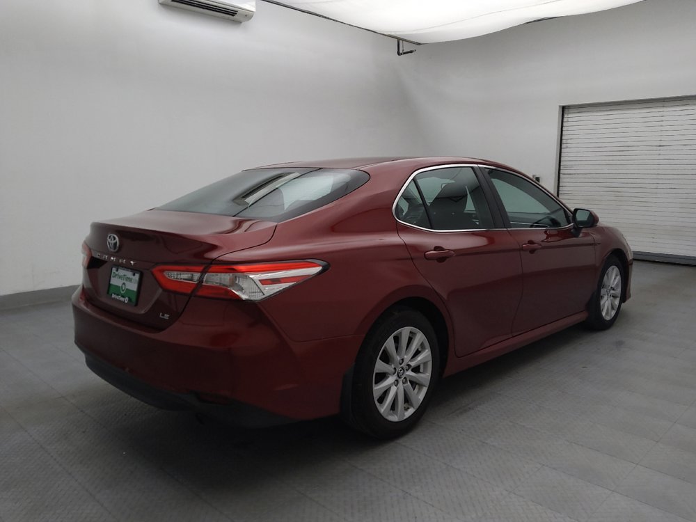 Used 2018 Toyota Camry LE FWD image 9