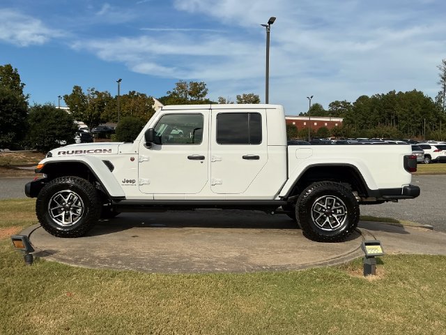 New 2027 Jeep Gladiator Rubicon AWD/4WD image 4