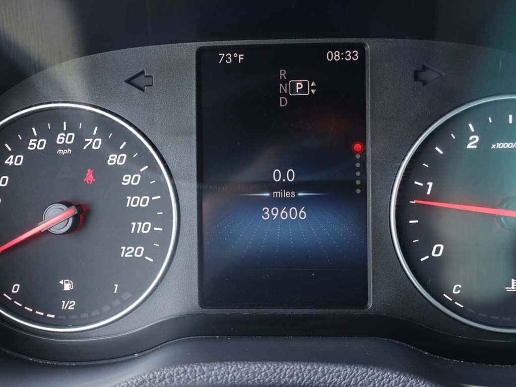 Used 2024 Mercedes-Benz Sprinter 2500 image 28