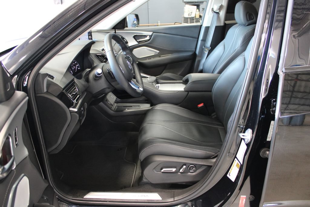 Used 2023 Acura RDX w/ Technology Package AWD/4WD image 6