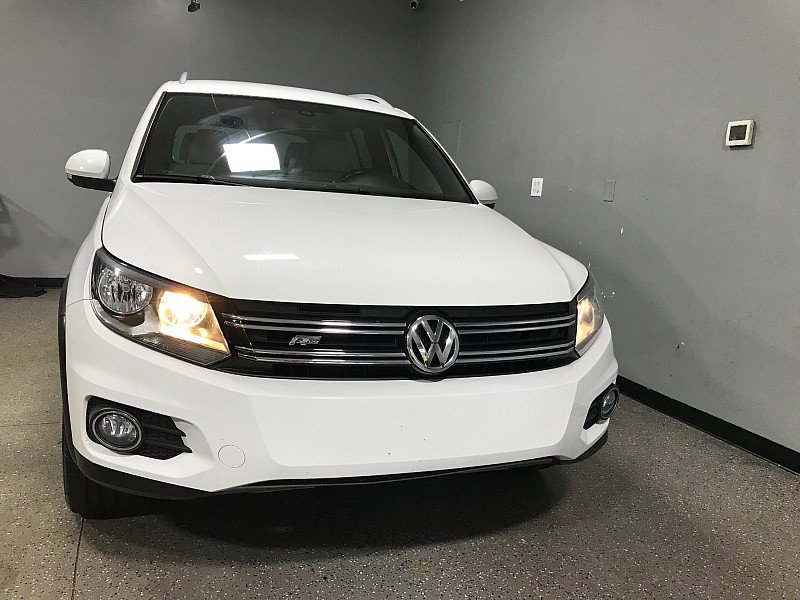 Used 2016 Volkswagen Tiguan R-Line image 8