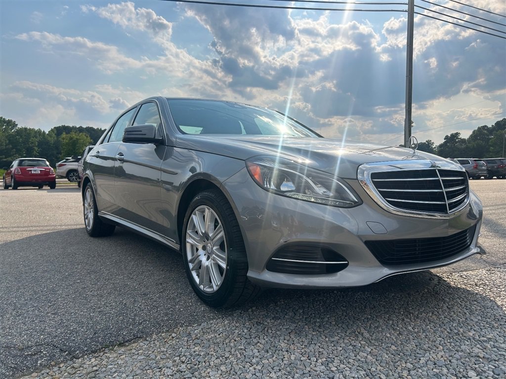 Used 2014 Mercedes-Benz E 350 Sedan image 7