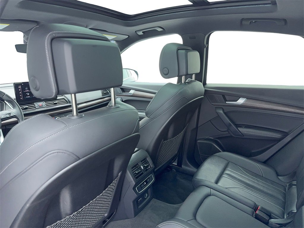 Used 2023 Audi Q5 2.0T Premium Plus w/ Premium Plus Package image 39