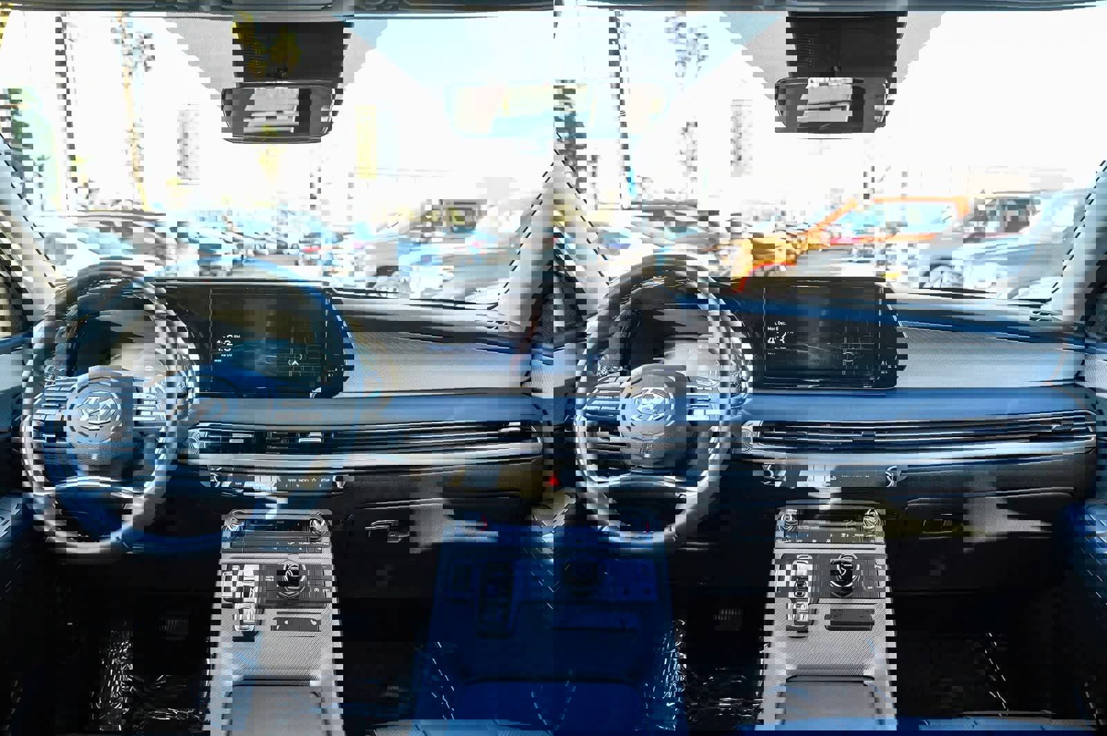 Certified 2025 Hyundai Palisade SEL image 12