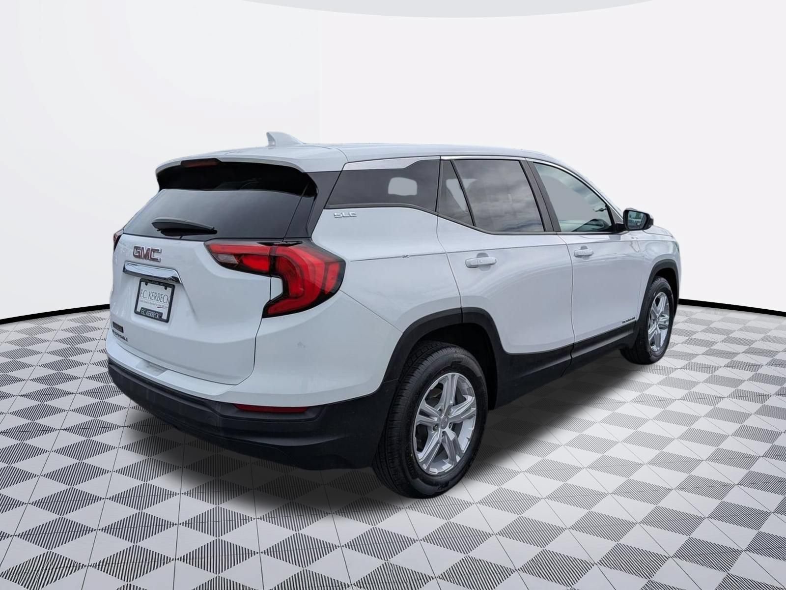 Certified 2021 GMC Terrain SLE FWD image 5