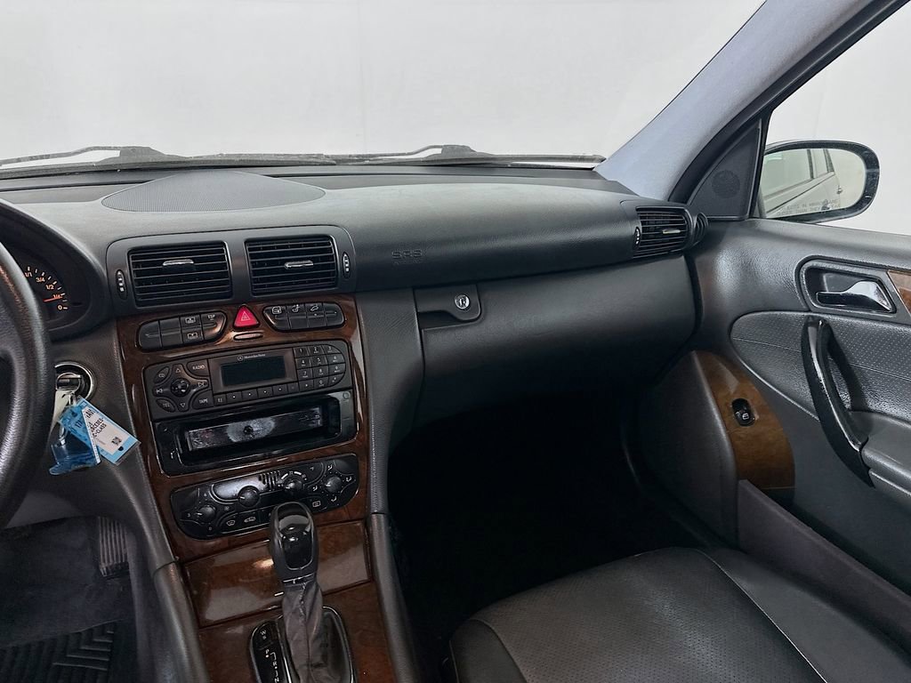 Used 2003 Mercedes-Benz C 240 Sedan image 20