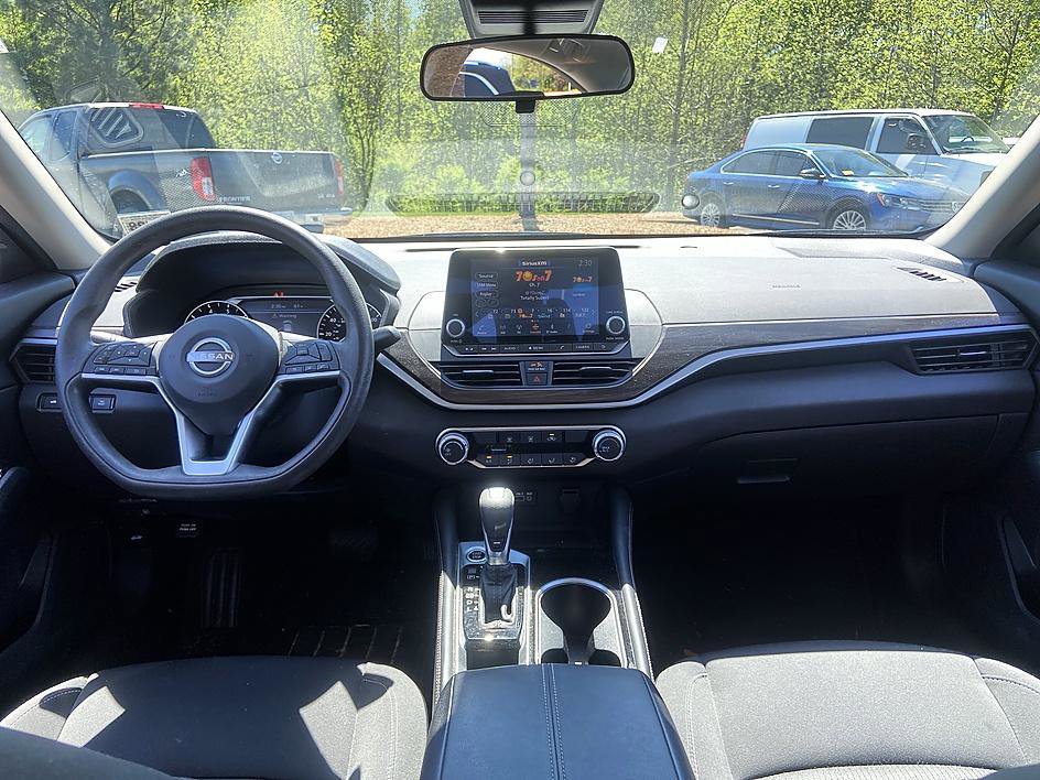 Certified 2023 Nissan Altima 2.5 SV image 16