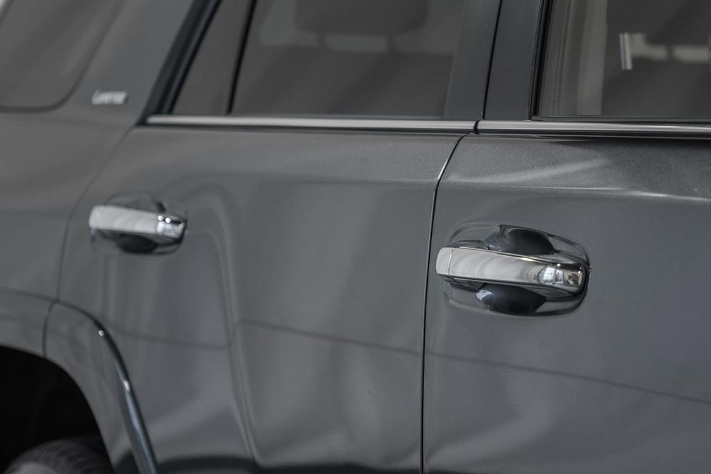 Used 2023 Toyota 4Runner Limited image 15