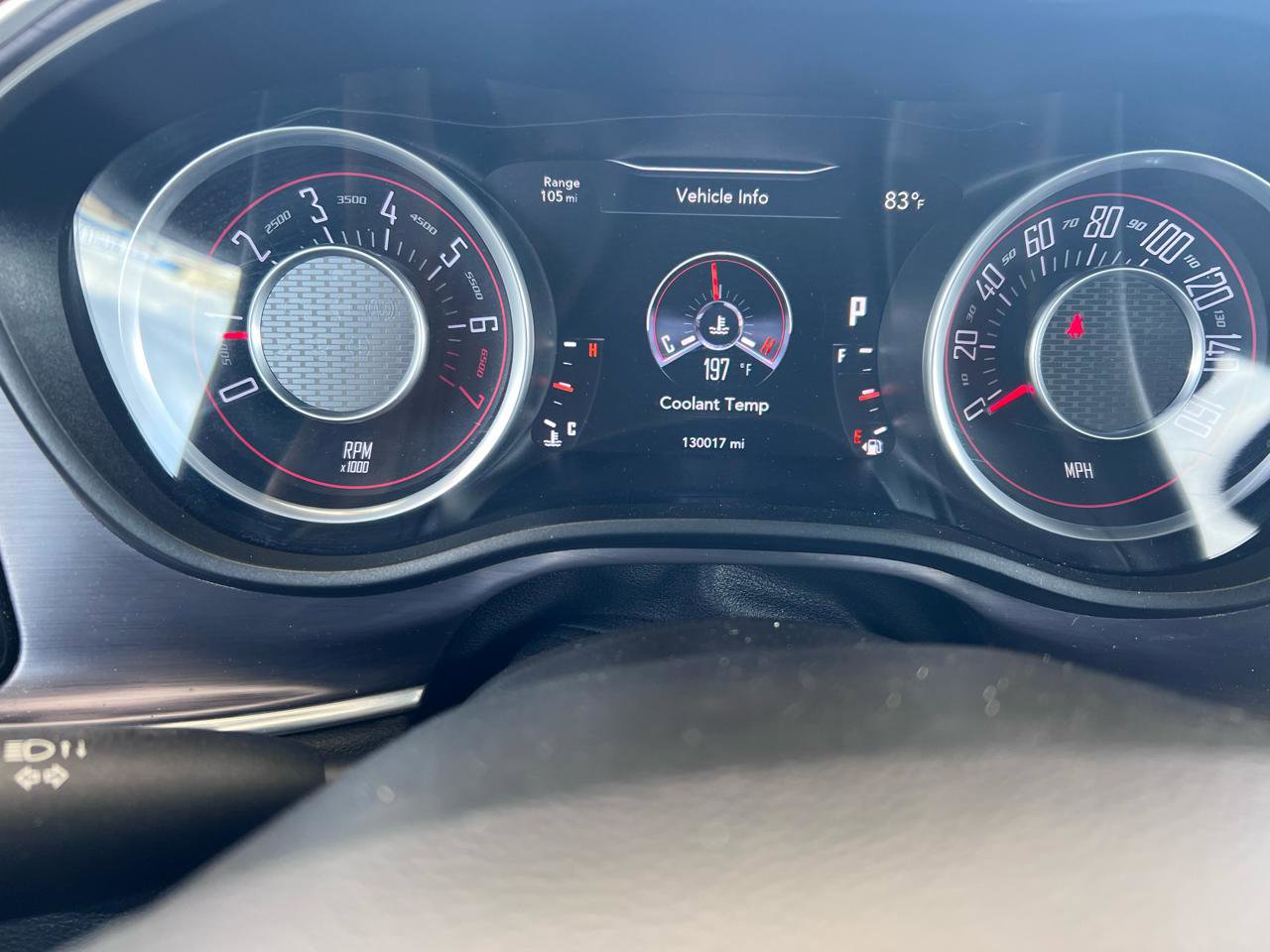 Used 2015 Dodge Challenger SXT RWD image 8