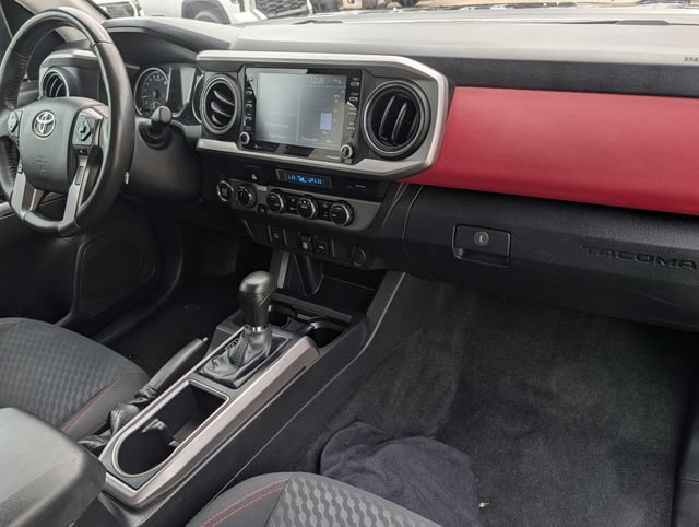 Used 2023 Toyota Tacoma SR5 AWD/4WD image 31
