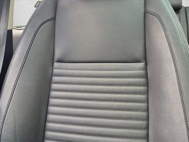 Used 2020 Land Rover Discovery Sport S image 12