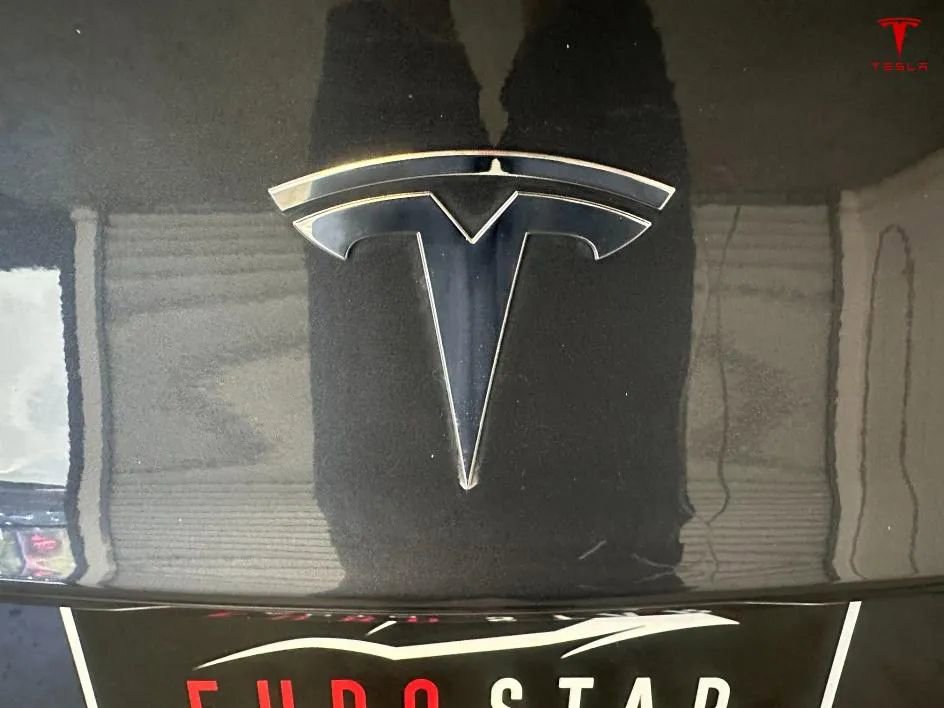 Used 2018 Tesla Model 3 Long Range image 28