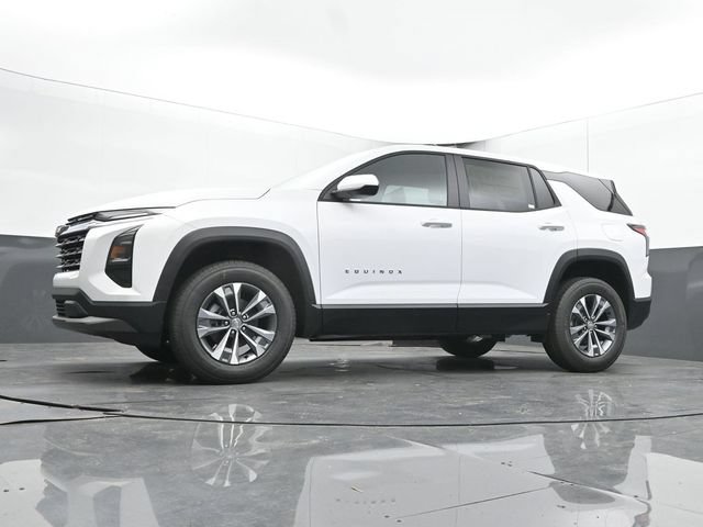 New 2027 Chevrolet Equinox LT w/ Convenience Package II FWD image 45