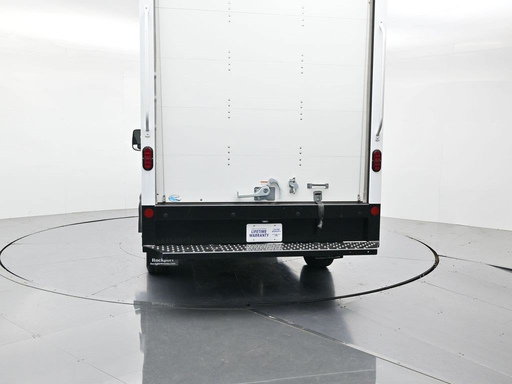 Used 2024 Ford Transit 350 RWD image 8