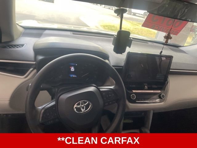 Used 2023 Toyota Corolla Cross L FWD image 5