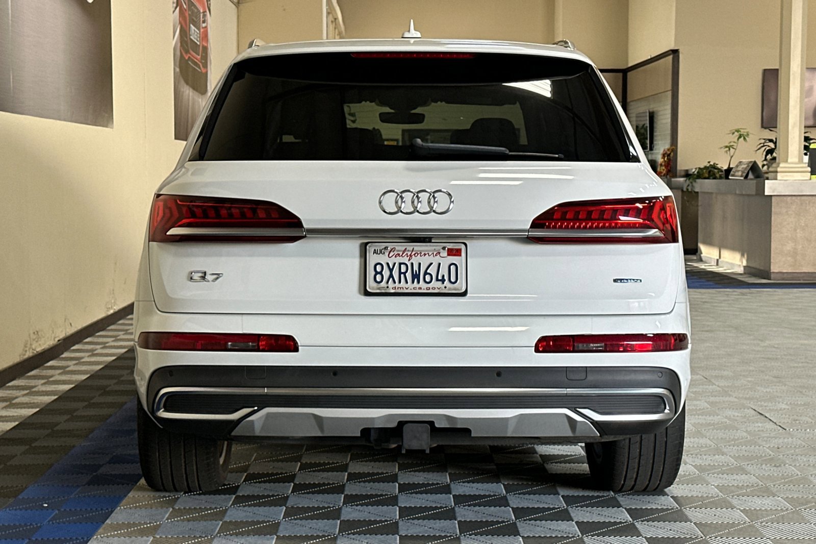 Used 2021 Audi Q7 3.0T Premium image 5