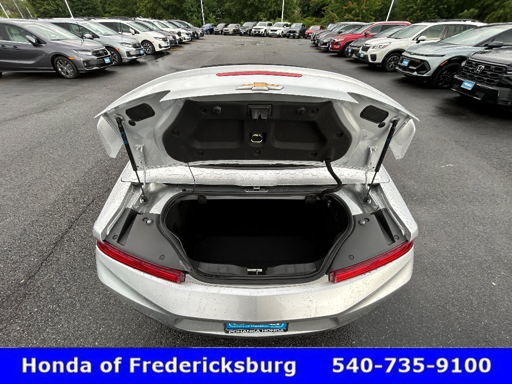 Used 2017 Chevrolet Camaro LT RWD image 15
