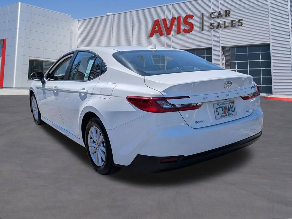 Used 2025 Toyota Camry LE image 8