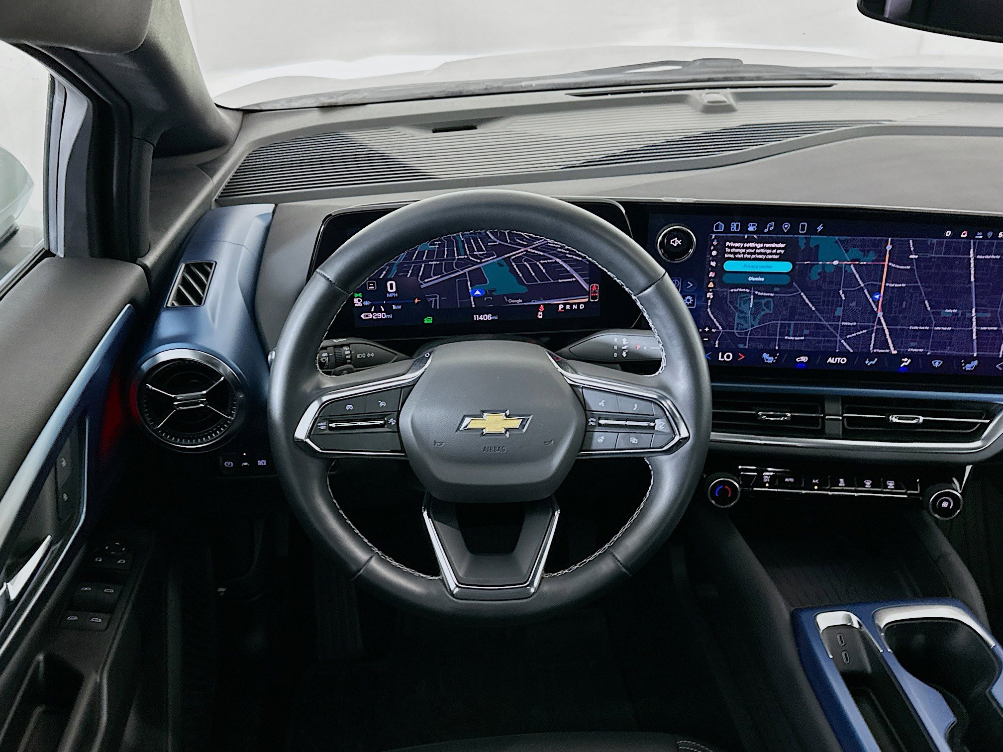 Used 2024 Chevrolet Equinox EV LT image 18