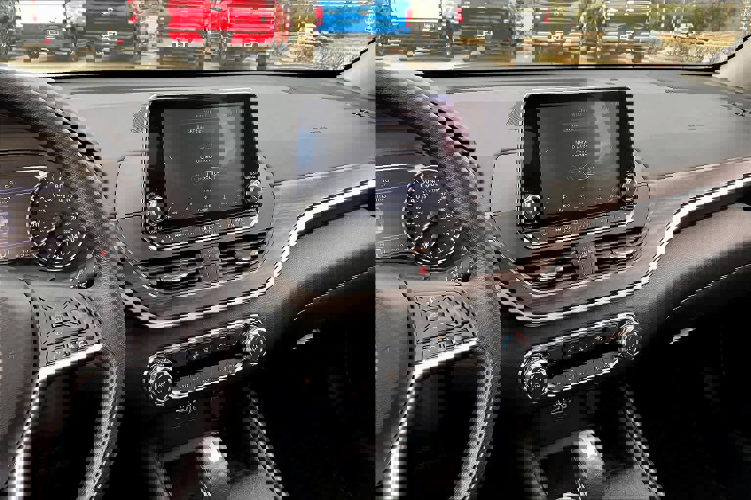 Used 2025 Nissan Altima 2.5 SV image 6