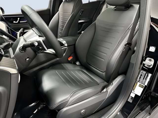 Used 2026 Mercedes-Benz GLC 300 4MATIC image 20