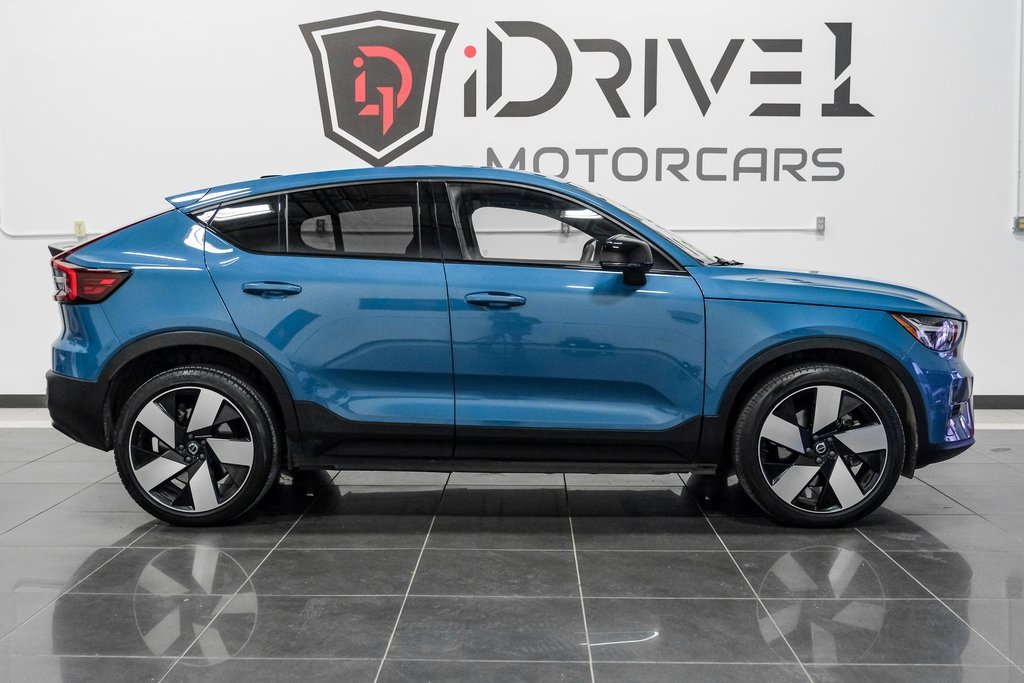 Used 2023 Volvo C40 P8 Recharge Ultimate image 11