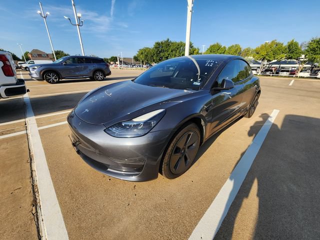 Used 2023 Tesla Model 3 Standard Range RWD image 3