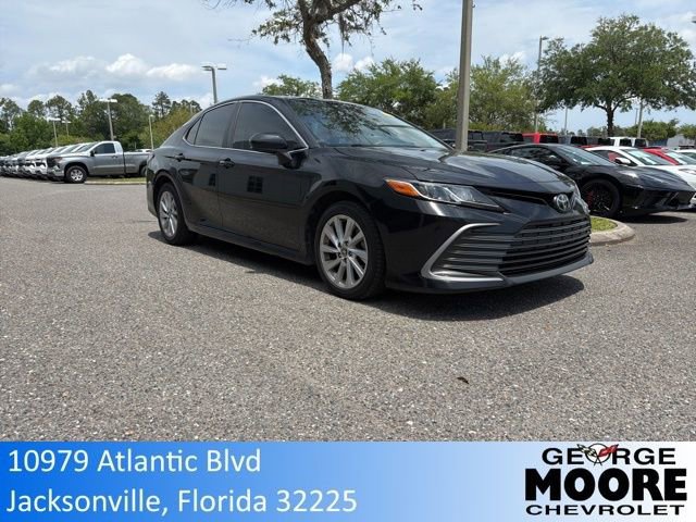 Used 2022 Toyota Camry LE