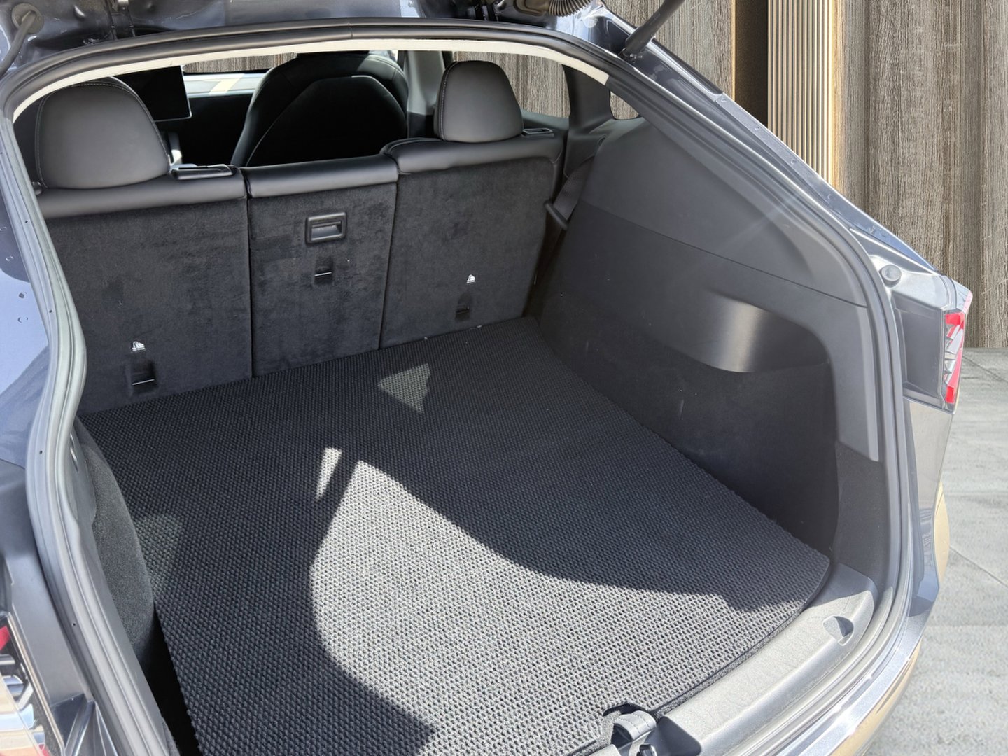 Used 2022 Tesla Model Y Performance image 10