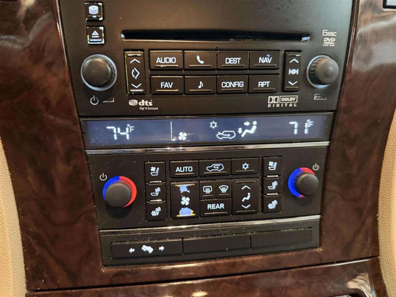 Used 2009 Cadillac Escalade AWD image 34