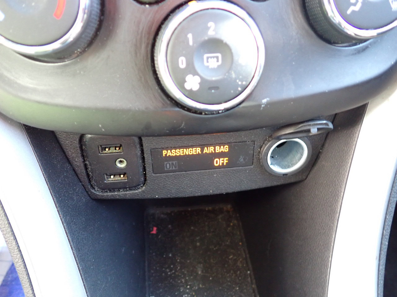 Used 2017 Chevrolet Trax LS image 37