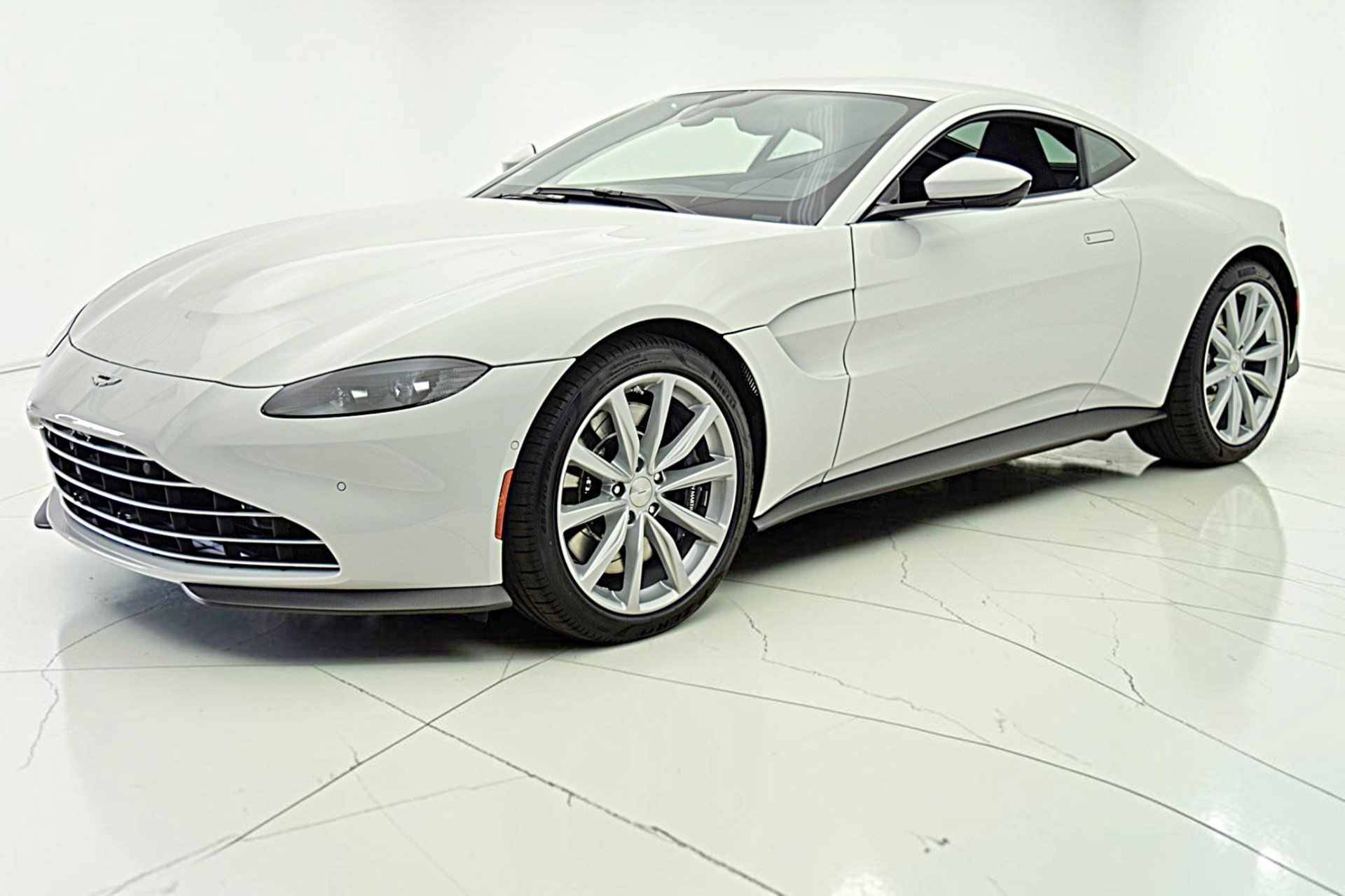 Used 2023 Aston Martin V8 Vantage Roadster