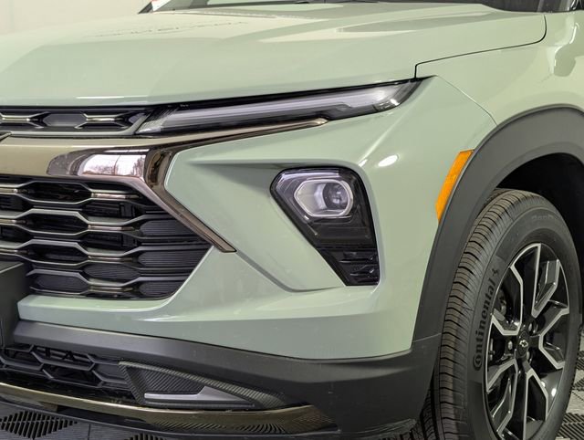 Used 2024 Chevrolet TrailBlazer ACTIV image 2