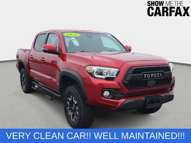 Used 2022 Toyota Tacoma TRD Off-Road w/ Technology Package AWD/4WD image 3