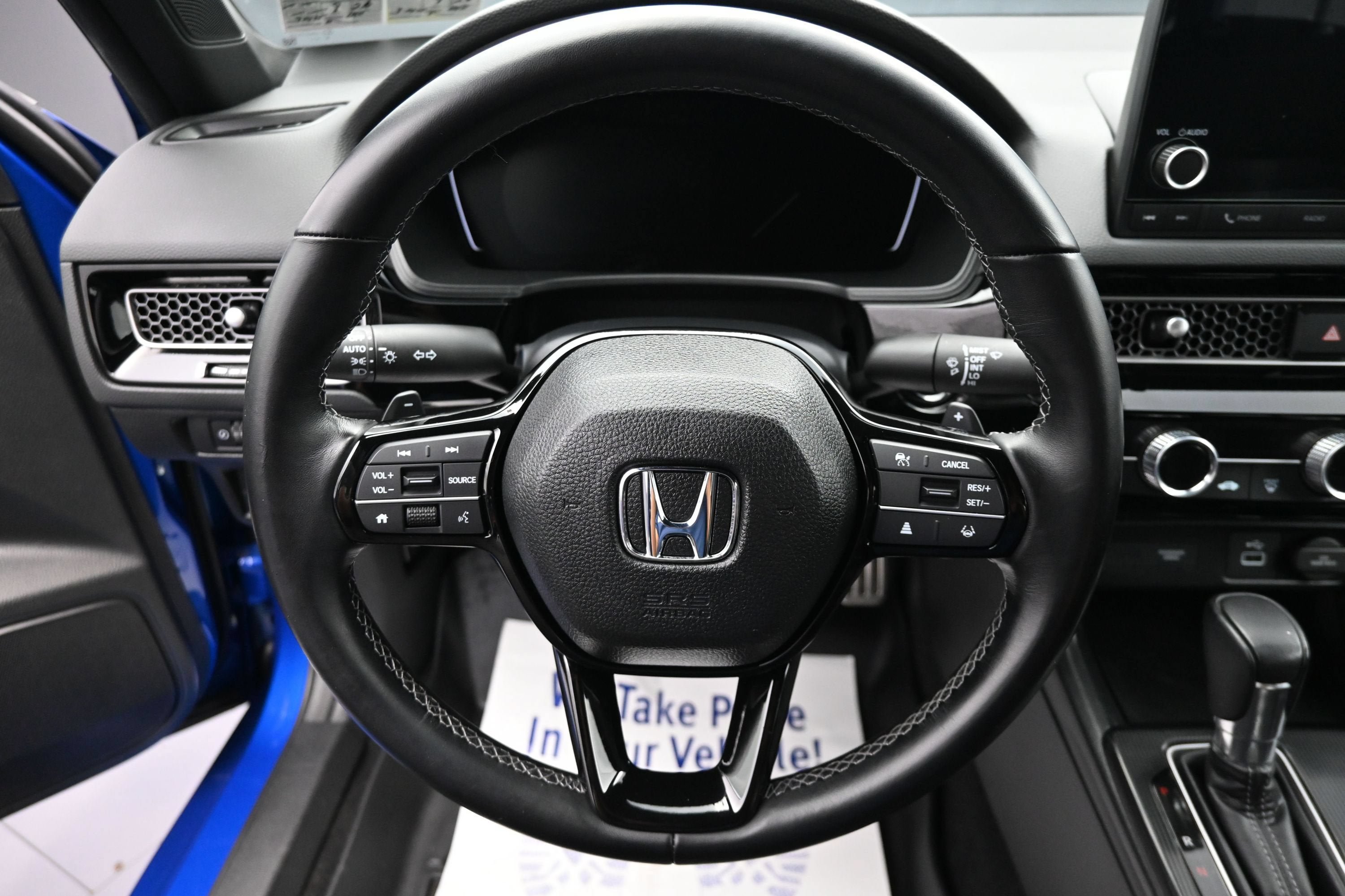 Used 2023 Honda Civic Sport image 11