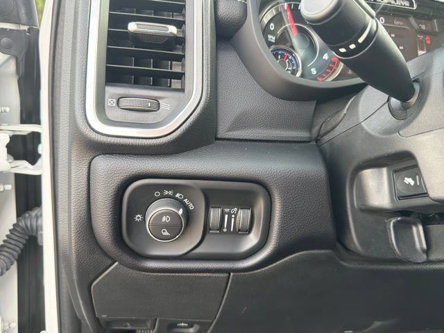 Used 2022 RAM 3500 Laramie AWD/4WD image 30