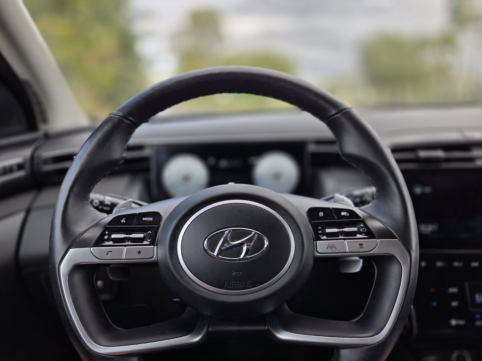 Used 2022 Hyundai Tucson Limited image 12