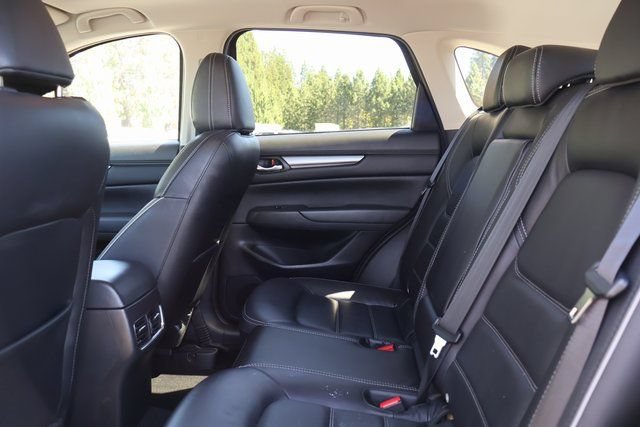 Used 2025 MAZDA CX-5 AWD 2.5 S w/ Preferred Package image 24