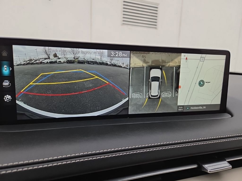 Used 2025 Genesis GV70 3.5T Sport w/ Sport Advanced Package image 43